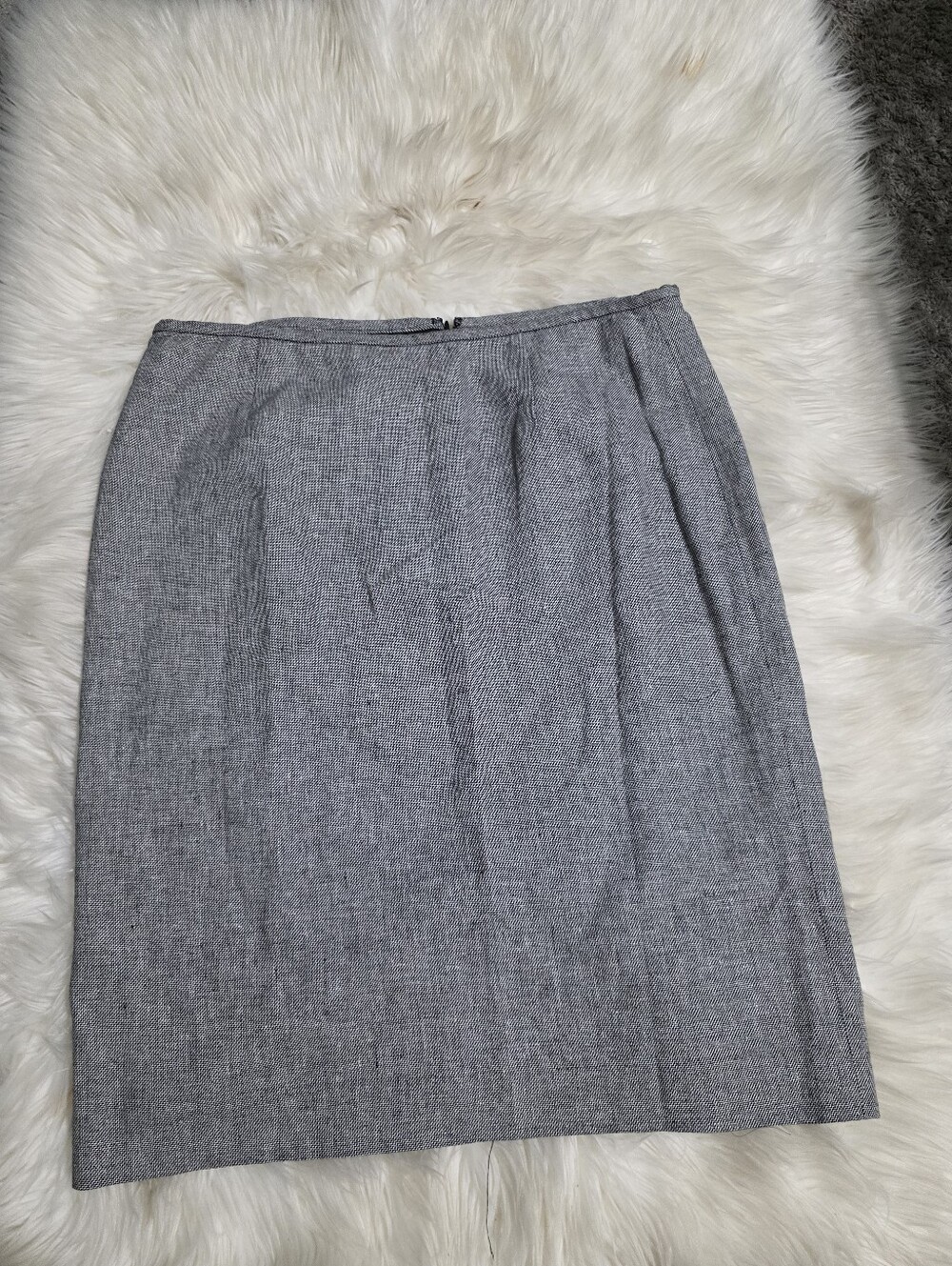 Calvin Klein Gray Tweed Pencil Skirt